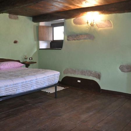 Il Borgo Di Monica Domodossola Exterior foto