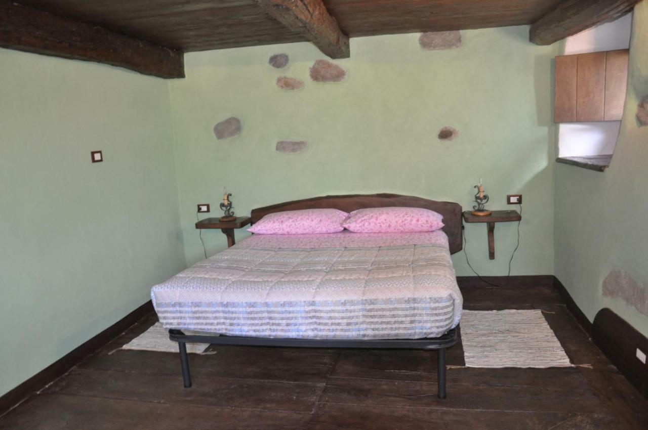 Il Borgo Di Monica Domodossola Exterior foto