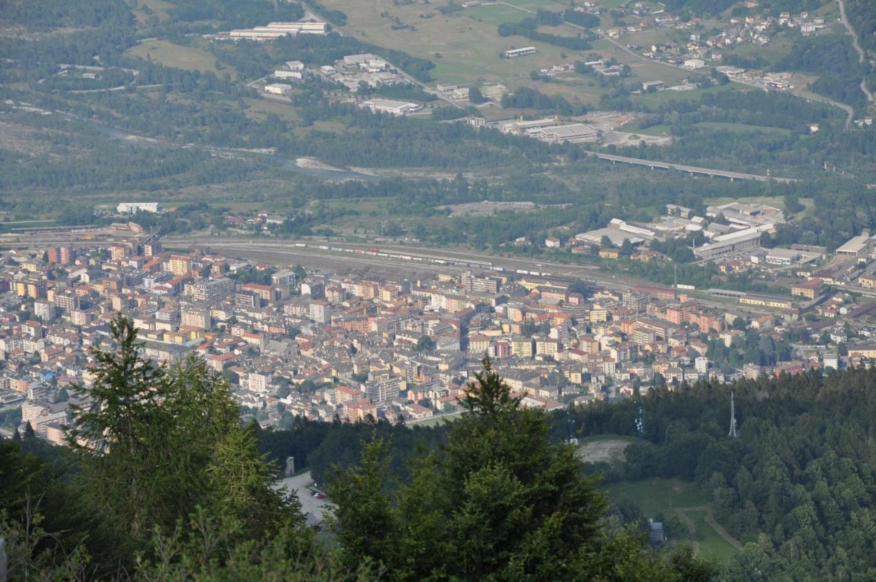 Il Borgo Di Monica Domodossola Exterior foto